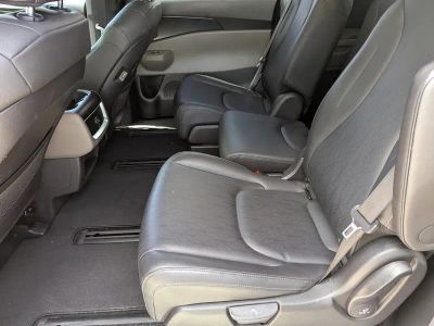 2025 Kia Carnival — photo 16 view
