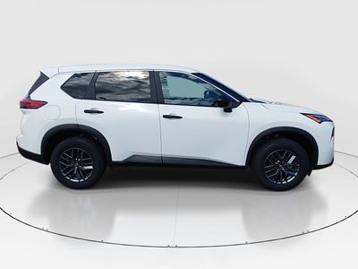 2024 Nissan Rogue - Photo 8