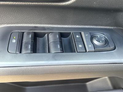 2026 Toyota Tacoma - Photo 8