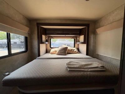 2012 Winnebago View Profile 24G - Photo 10