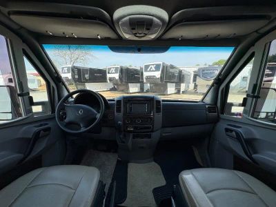 2012 Winnebago View Profile 24G - Photo 7