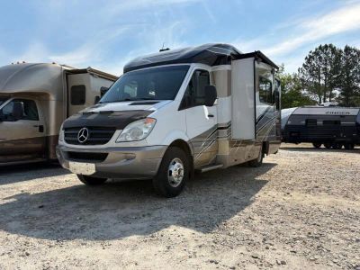 2012 Winnebago View Profile 24G - Photo 4