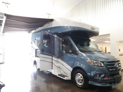 2026 Newmar Freedom Aire - Photo 1