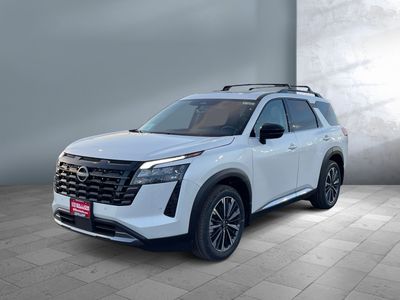 2026 Nissan Pathfinder — front three-quarter view