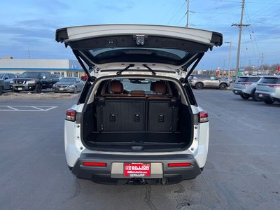 2026 Nissan Pathfinder — photo 18 view