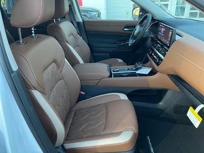 2026 Nissan Pathfinder — photo 21 view