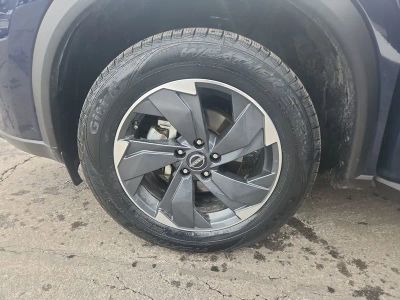 2025 Nissan Rogue SV - Photo 28