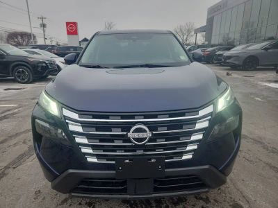 2025 Nissan Rogue SV - Photo 10
