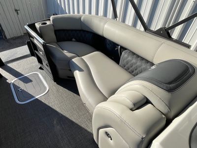 2026 Barletta Lusso L23UC - Photo 16