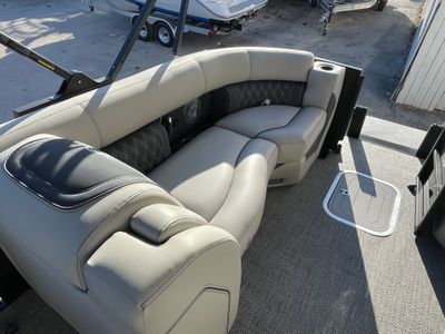 2026 Barletta Lusso L23UC - Photo 17