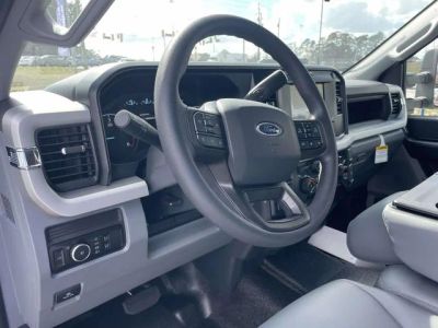2026 Ford F-350SD - Photo 17