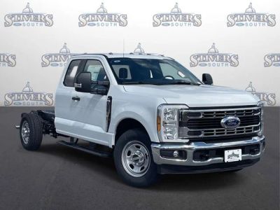 2026 Ford F-350SD - Photo 1