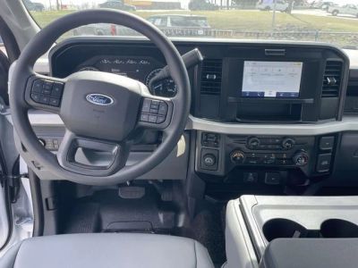 2026 Ford F-350SD - Photo 11