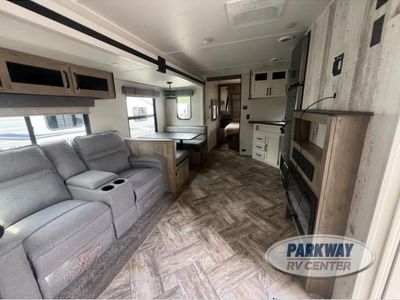 2023 Palomino Puma - Photo 10