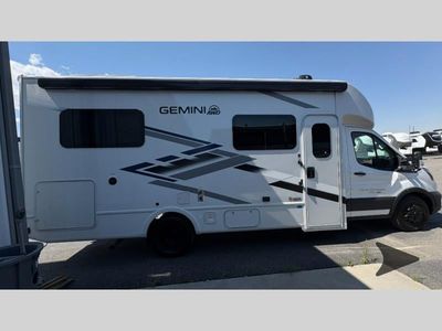 2026 Thor Motor Coach Gemini — photo 7 view
