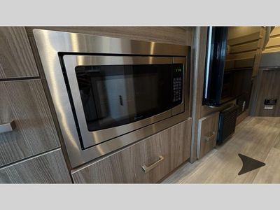 2026 Thor Motor Coach Gemini — photo 44 view