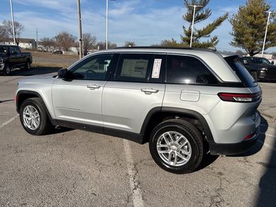 2026 Jeep Grand Cherokee — photo 21 view