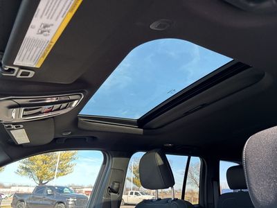 2026 Jeep Grand Cherokee — side profile view