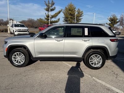 2026 Jeep Grand Cherokee — photo 18 view