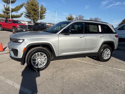 2026 Jeep Grand Cherokee — photo 15 view