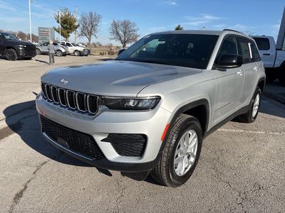 2026 Jeep Grand Cherokee — photo 12 view