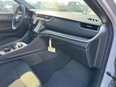 2026 Jeep Grand Cherokee — photo 57 view
