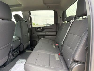 2026 Chevrolet Silverado 1500 — photo 12 view