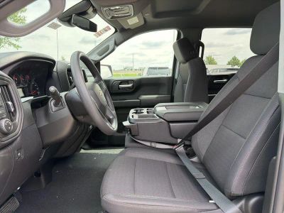 2026 Chevrolet Silverado 1500 — photo 17 view