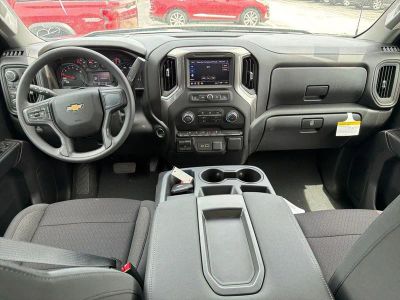 2026 Chevrolet Silverado 1500 — photo 15 view