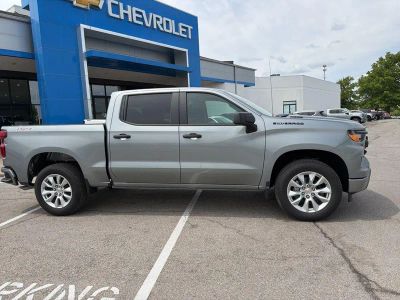 2026 Chevrolet Silverado 1500 — side profile view