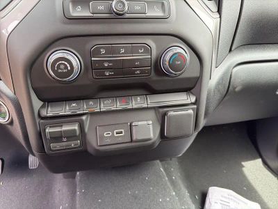 2026 Chevrolet Silverado 1500 — photo 27 view