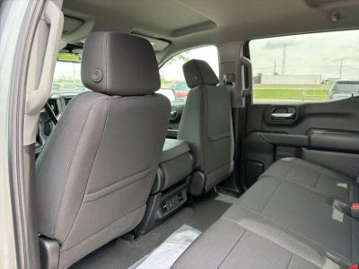 2026 Chevrolet Silverado 1500 — photo 13 view