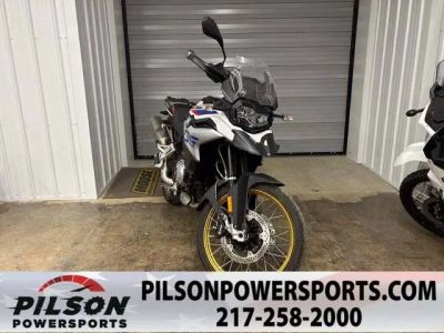 2019 BMW F 850 — front three-quarter view