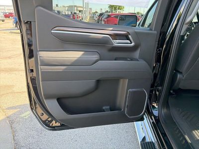 2026 Chevrolet Silverado 1500 - Photo 17