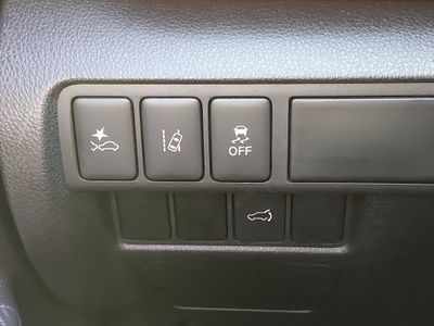 2024 Mitsubishi Eclipse Cross - Photo 13