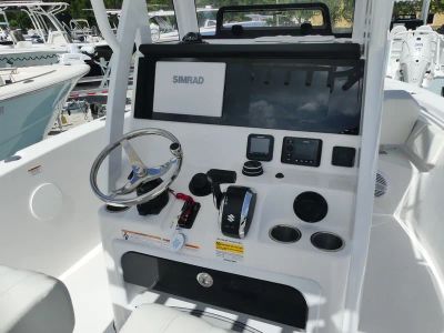 2026 Sea Pro 245 FLX — photo 9 view