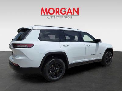 2026 Jeep Grand Cherokee L — interior view