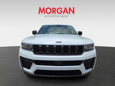 2026 Jeep Grand Cherokee L — side profile view