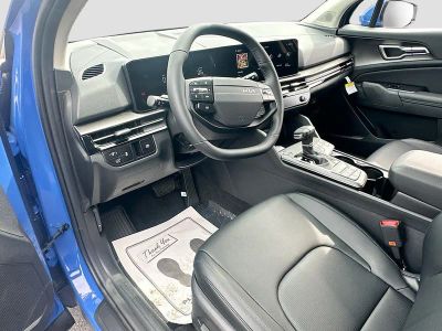 2026 Kia Sportage — photo 9 view