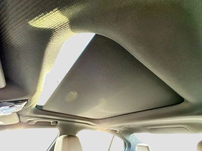 2026 BMW 5 Series — photo 16 view