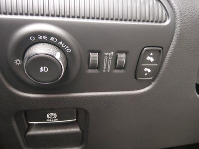 2024 Jeep Wagoneer L - Photo 13