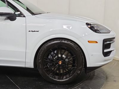 2026 Porsche Cayenne E-Hybrid - Photo 11