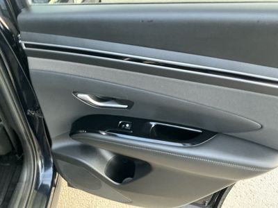 2023 Hyundai Tucson Hybrid - Photo 19