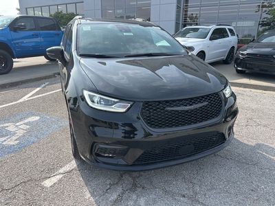 2026 Chrysler Pacifica - Photo 7