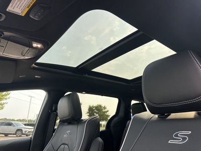 2026 Chrysler Pacifica - Photo 12