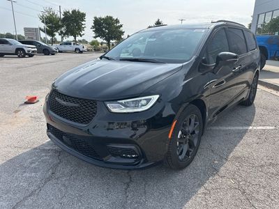 2026 Chrysler Pacifica - Photo 5