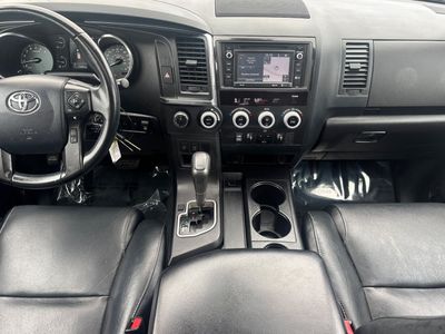 2026 2019 Toyota Sequoia - Photo 3