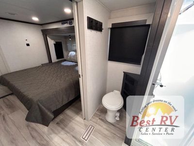 2025 Keystone RV Alpine - Photo 109