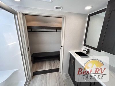 2025 Keystone RV Alpine - Photo 97