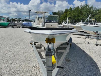 2023 Sea Pro 172 Bay — side profile view